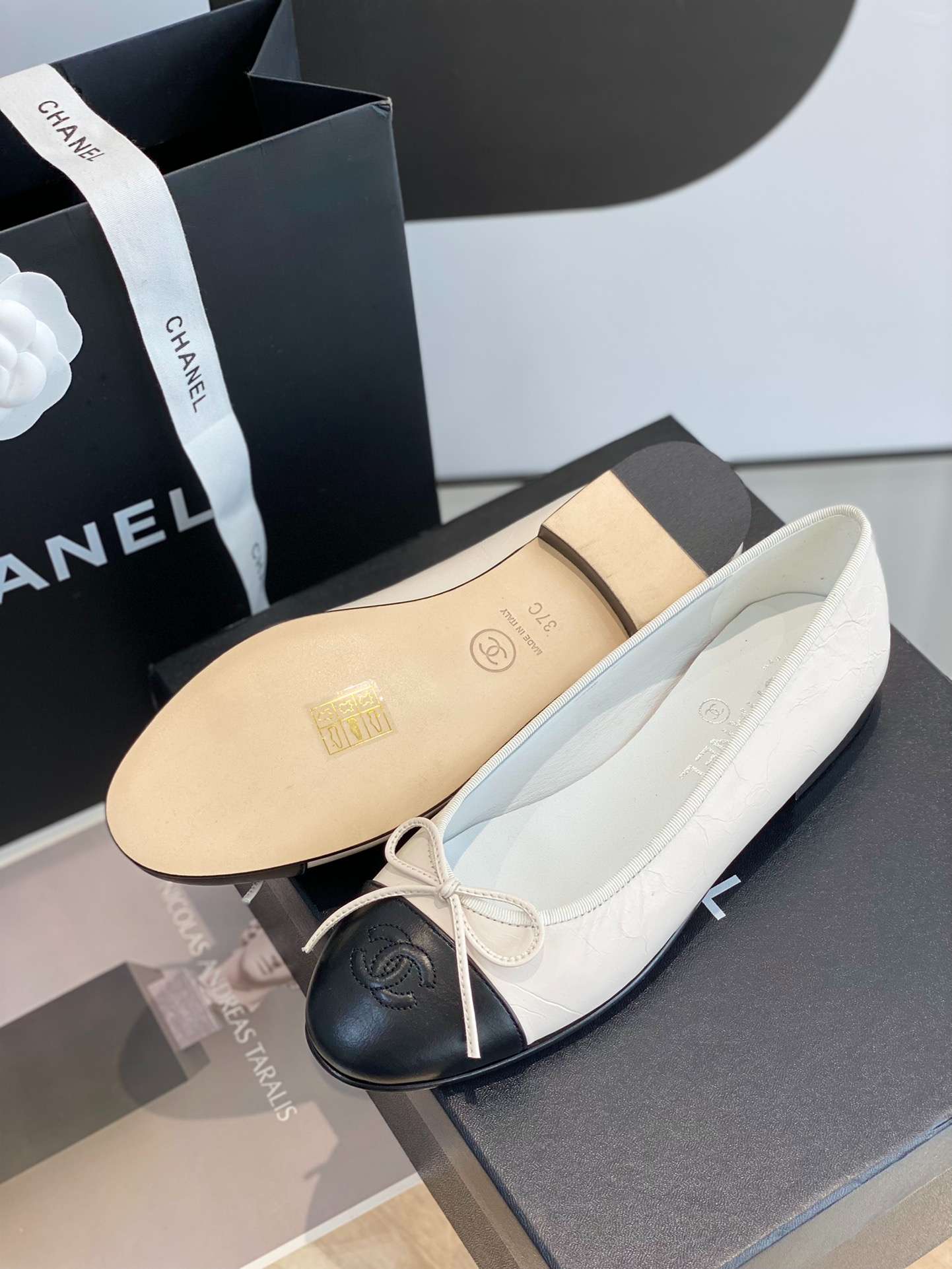 Chanel Ballet Flats White For Women – ougold