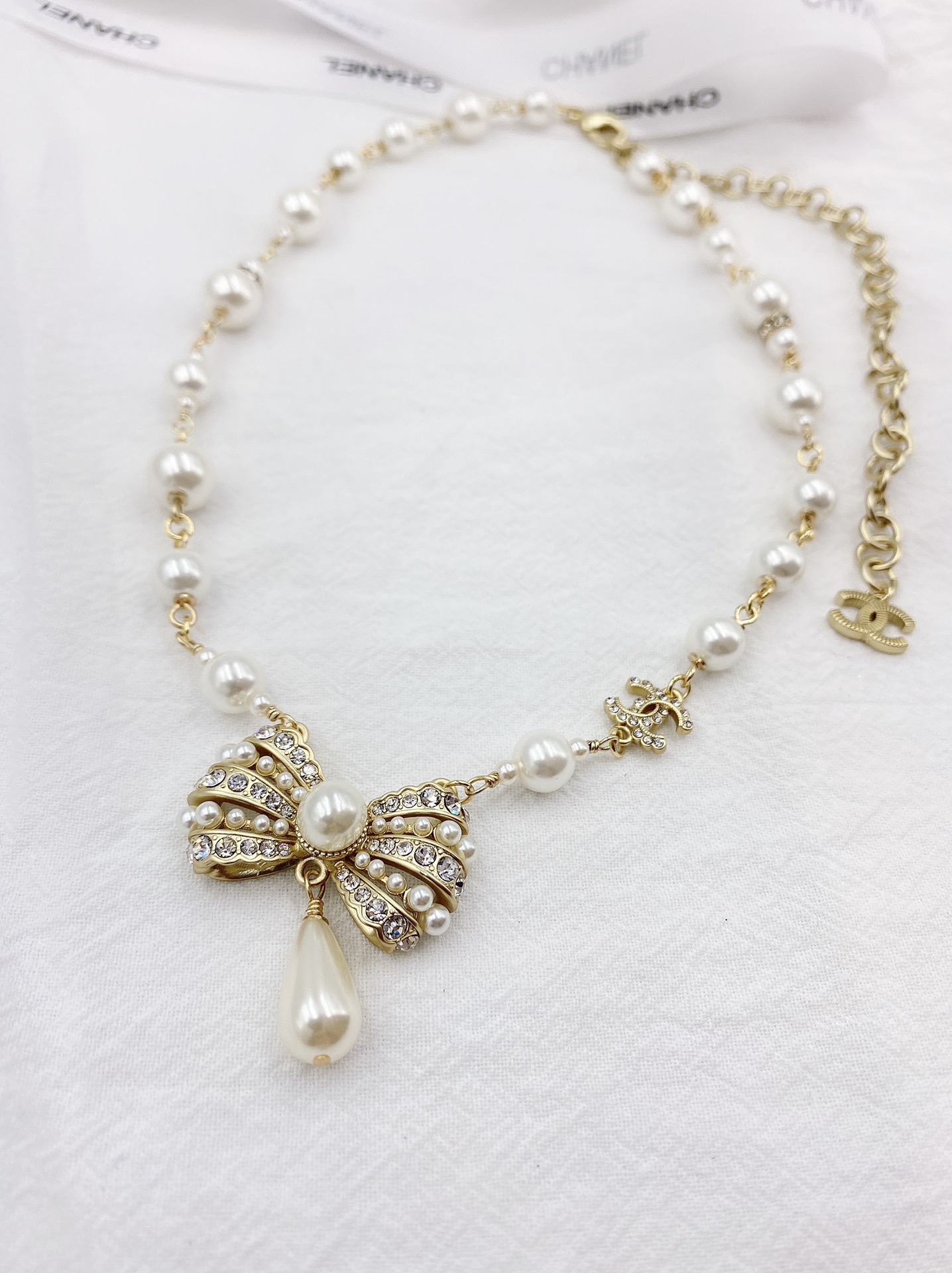 Chanel Bowknot Pendant Pearl Necklace Gold Tone For Women
