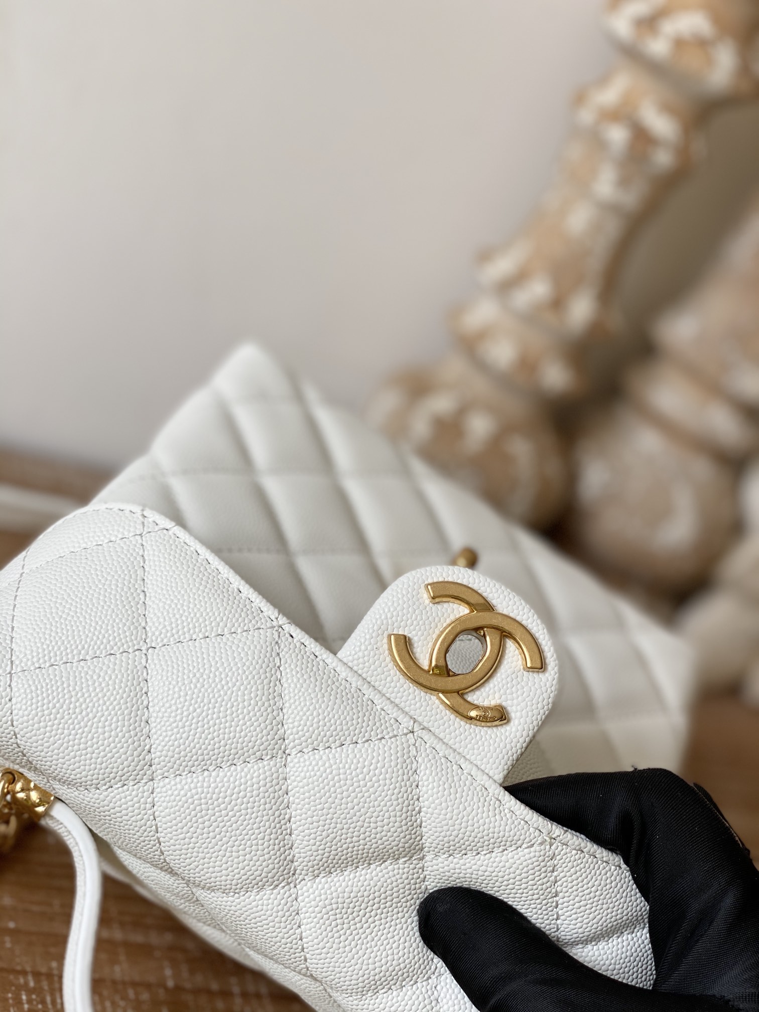 Chanel Box Vanity Bag With Handle Black/White For Women 6.8 in / 17.5 cm AS3729 10601