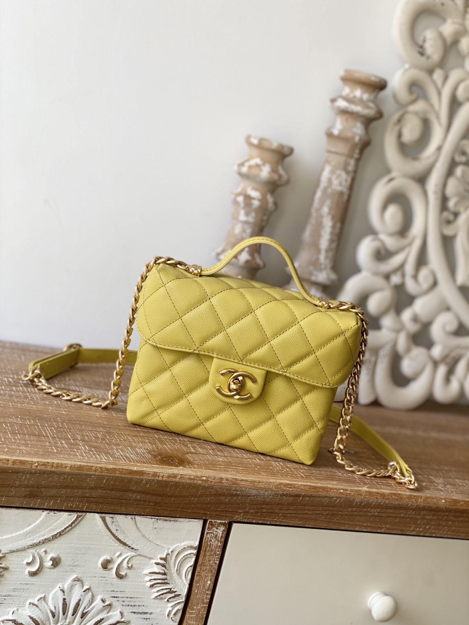 Chanel Box Vanity Bag With Handle Yellow/Light Orange For Women 6.8 in / 17.5 cm AS3729 NL296