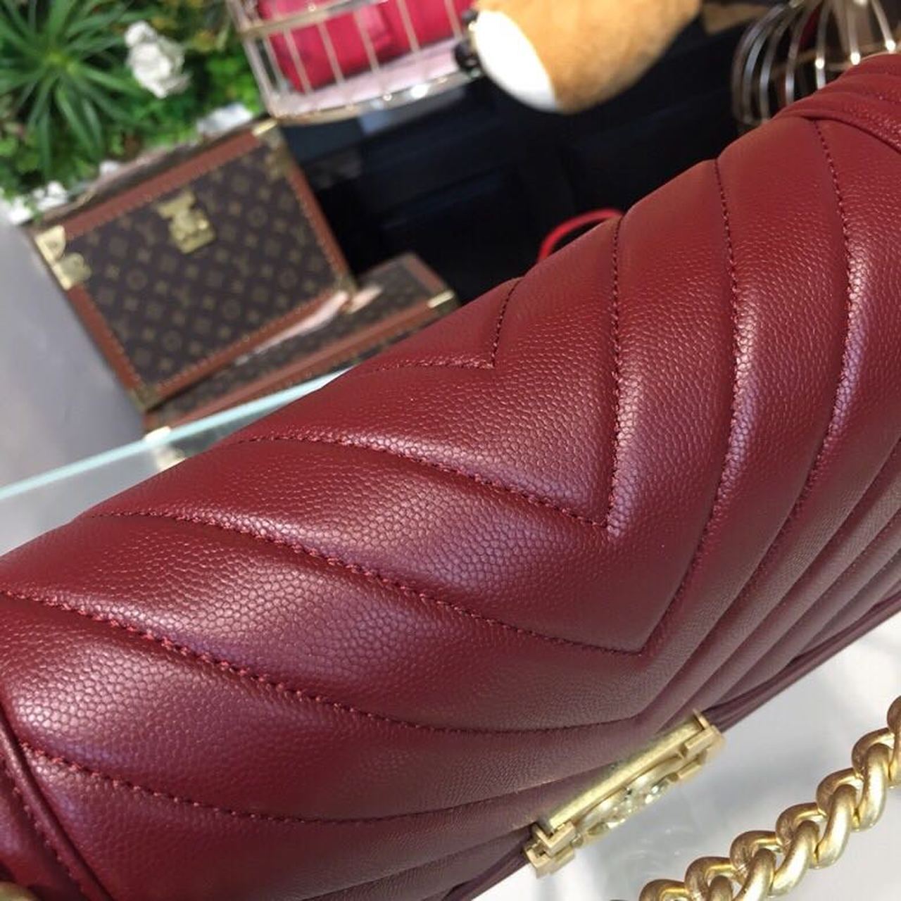 Chanel Boy Handbag Gold Toned Hardware Burgundy For Women, Women’s Bags, Shoulder And Crossbody Bags 9.8in/25cm