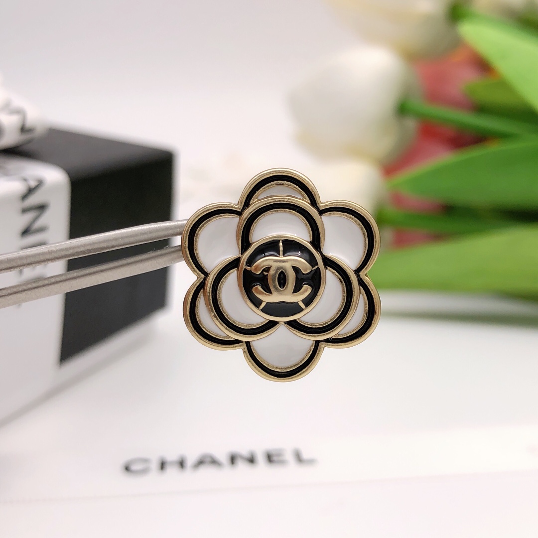 Chanel Camellia Chari Nayi Earrings Gold For Women