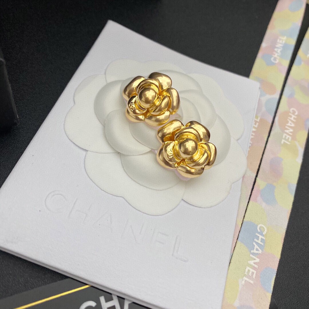 Chanel Camellia Stud Earrings Gold For Women