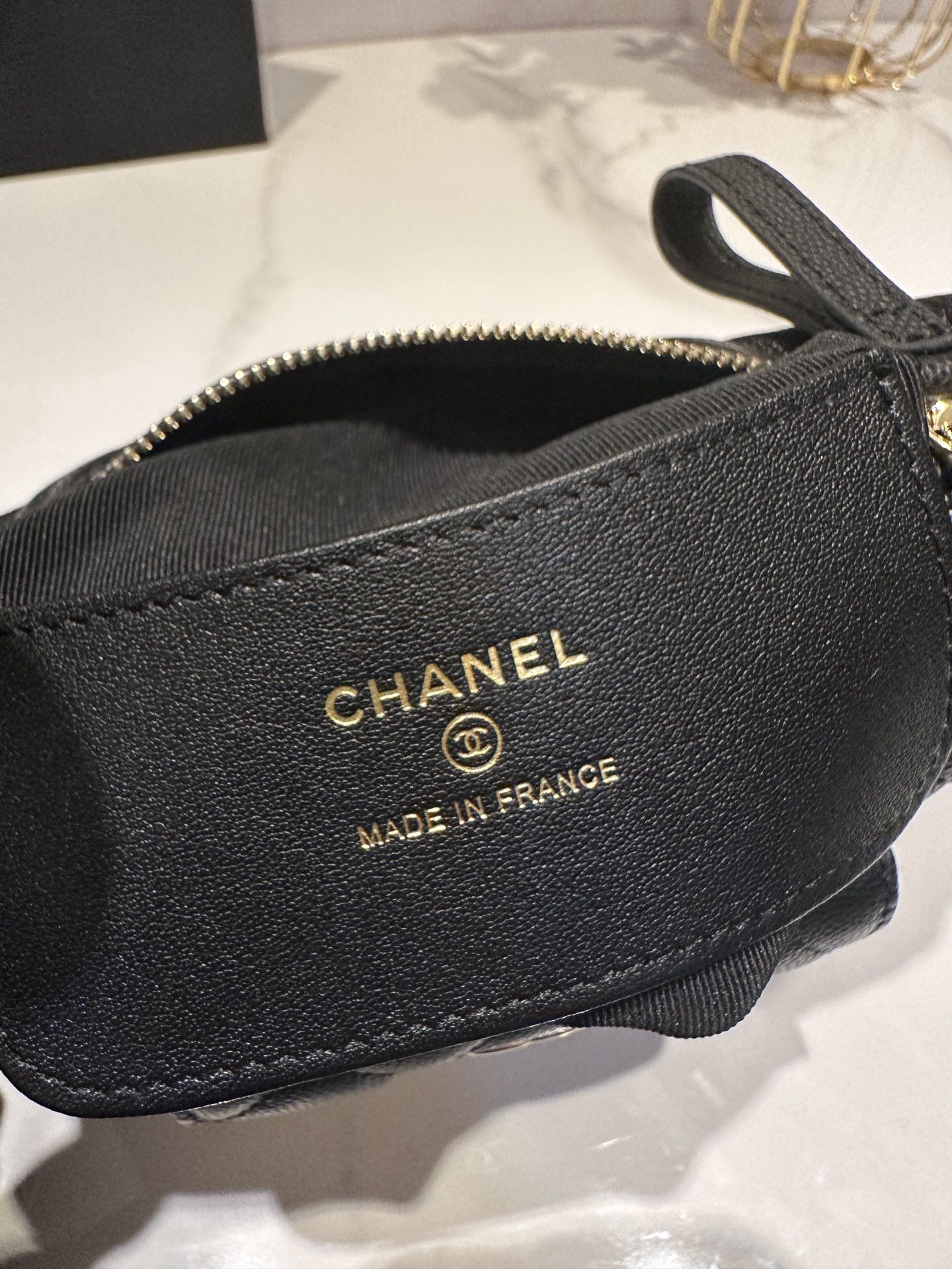 Chanel Caviar Quilted Mini Small Top Handle Bag White/Black For Women 16cm / 6.3in