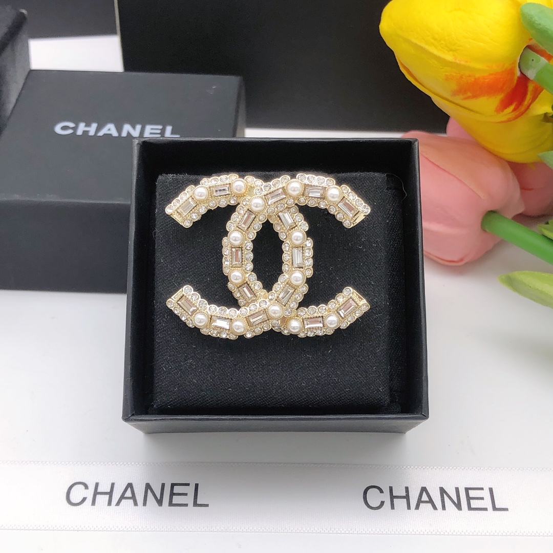 Chanel CC Brooch Gold Tone For Women