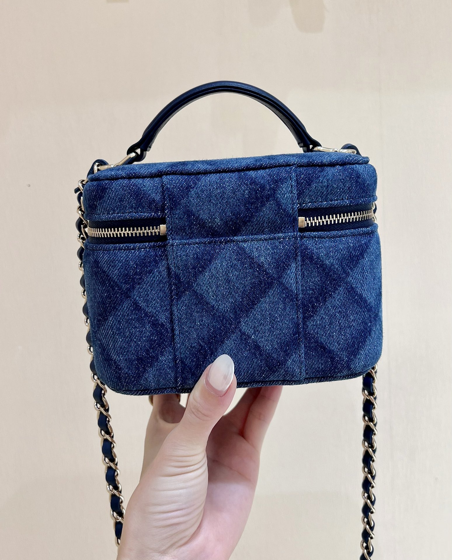 Chanel CC Denim Vanity Bag Blue/ Dark Blue For Women 5.9 in / 15 cm