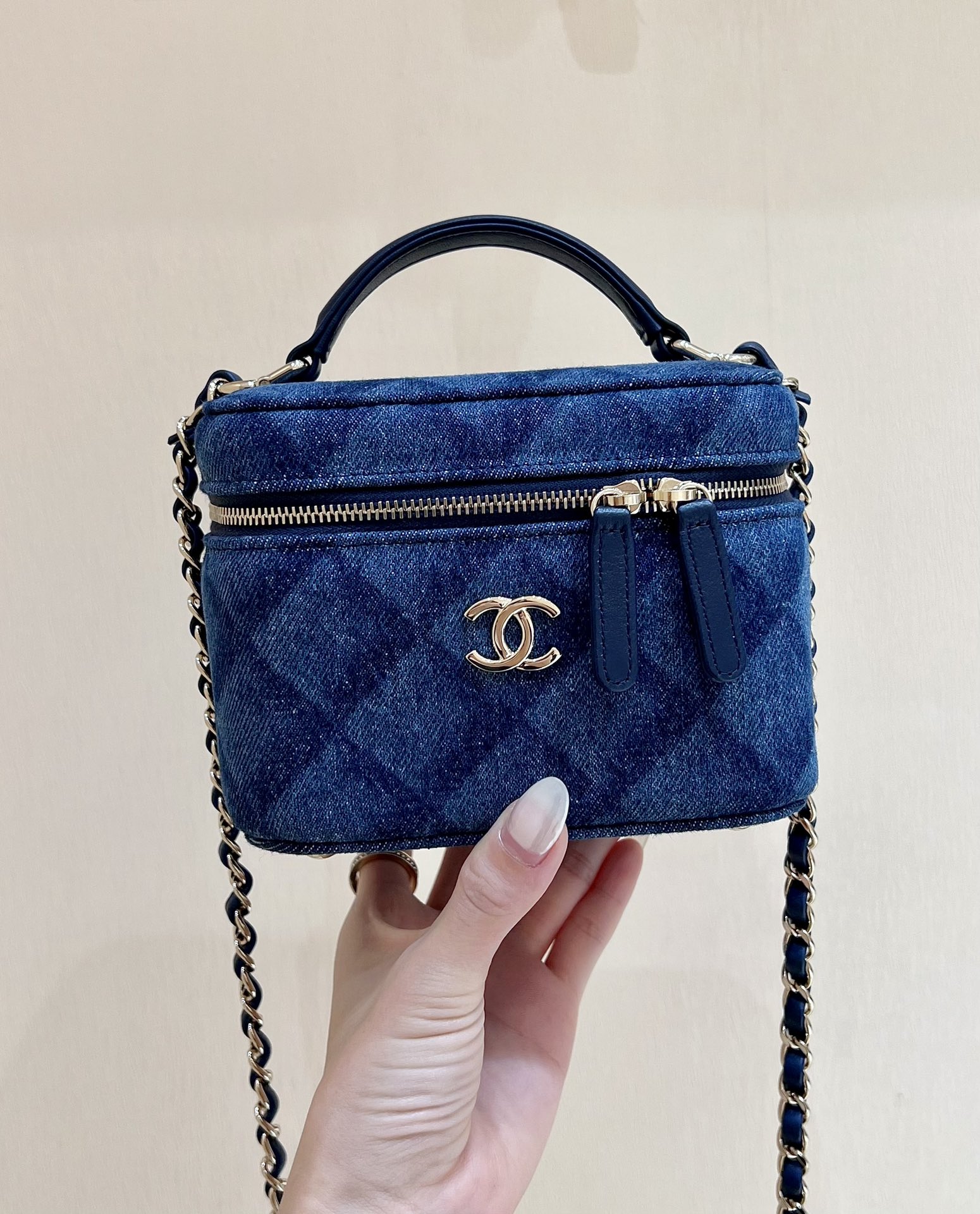 Chanel CC Denim Vanity Bag Blue/ Dark Blue For Women 5.9 in / 15 cm