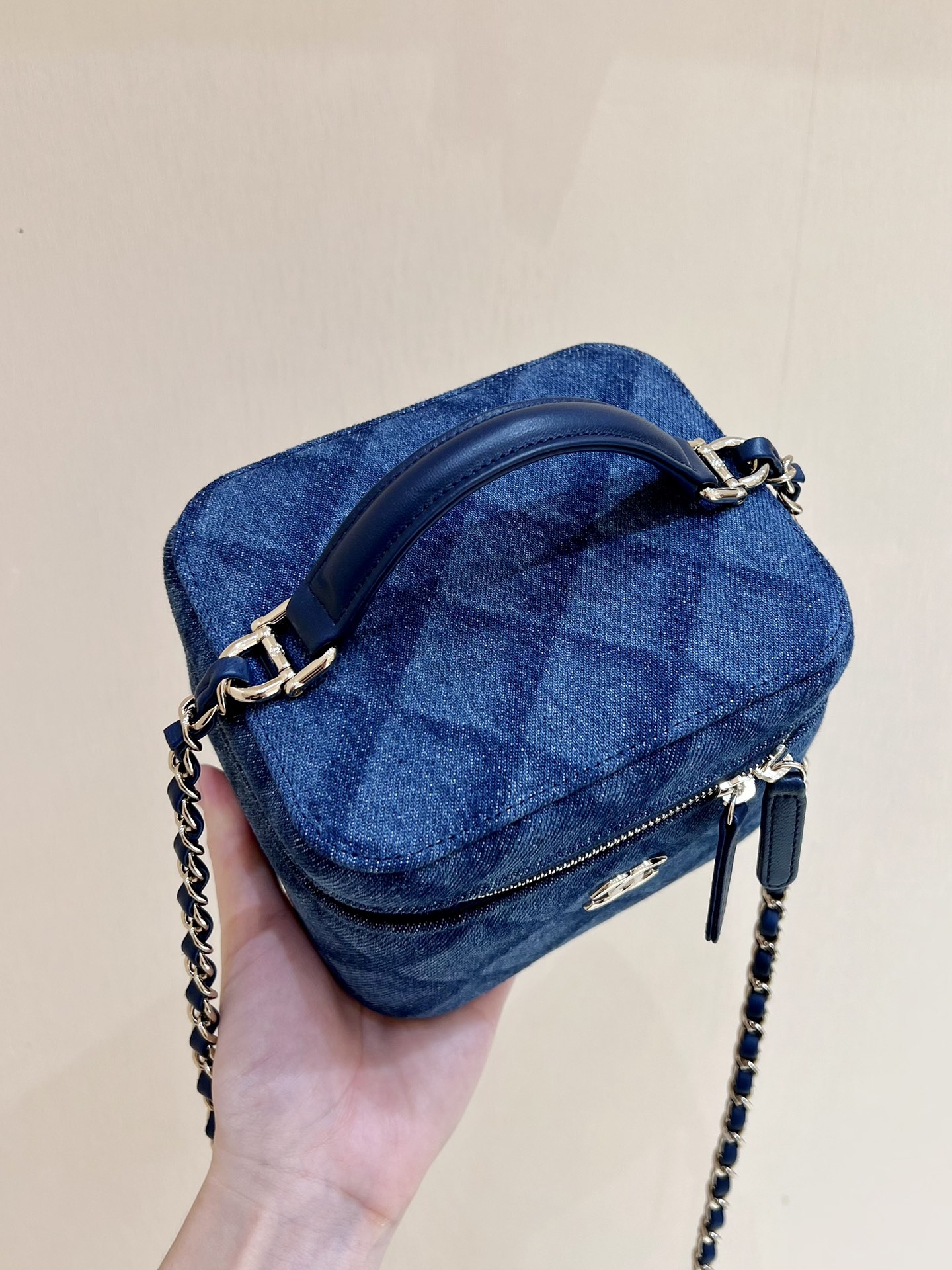 Chanel CC Denim Vanity Bag Blue/ Dark Blue For Women 5.9 in / 15 cm