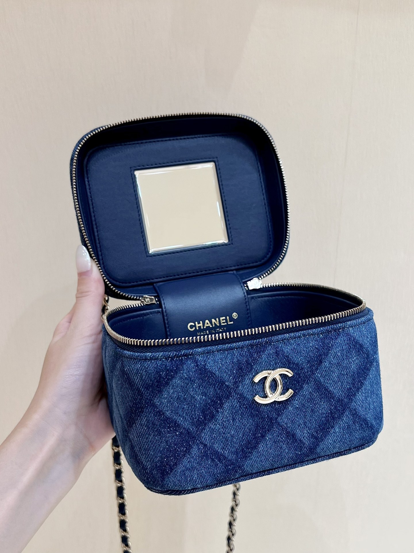 Chanel CC Denim Vanity Bag Blue/ Dark Blue For Women 5.9 in / 15 cm