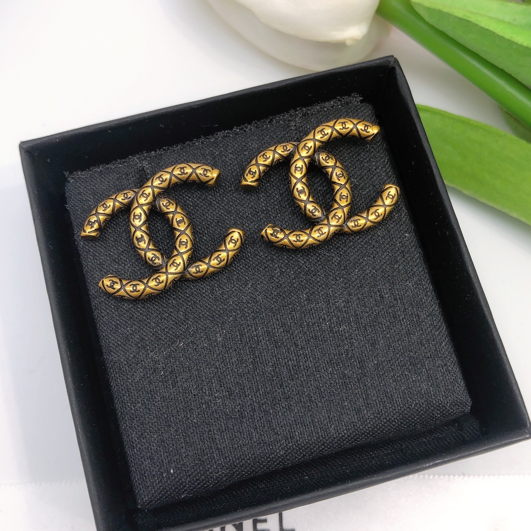 Chanel CC Earrings Gold For Women