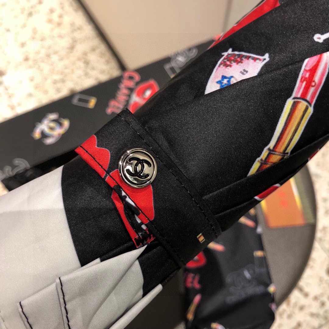 Chanel CC Folding Umbrella With Make Up Black