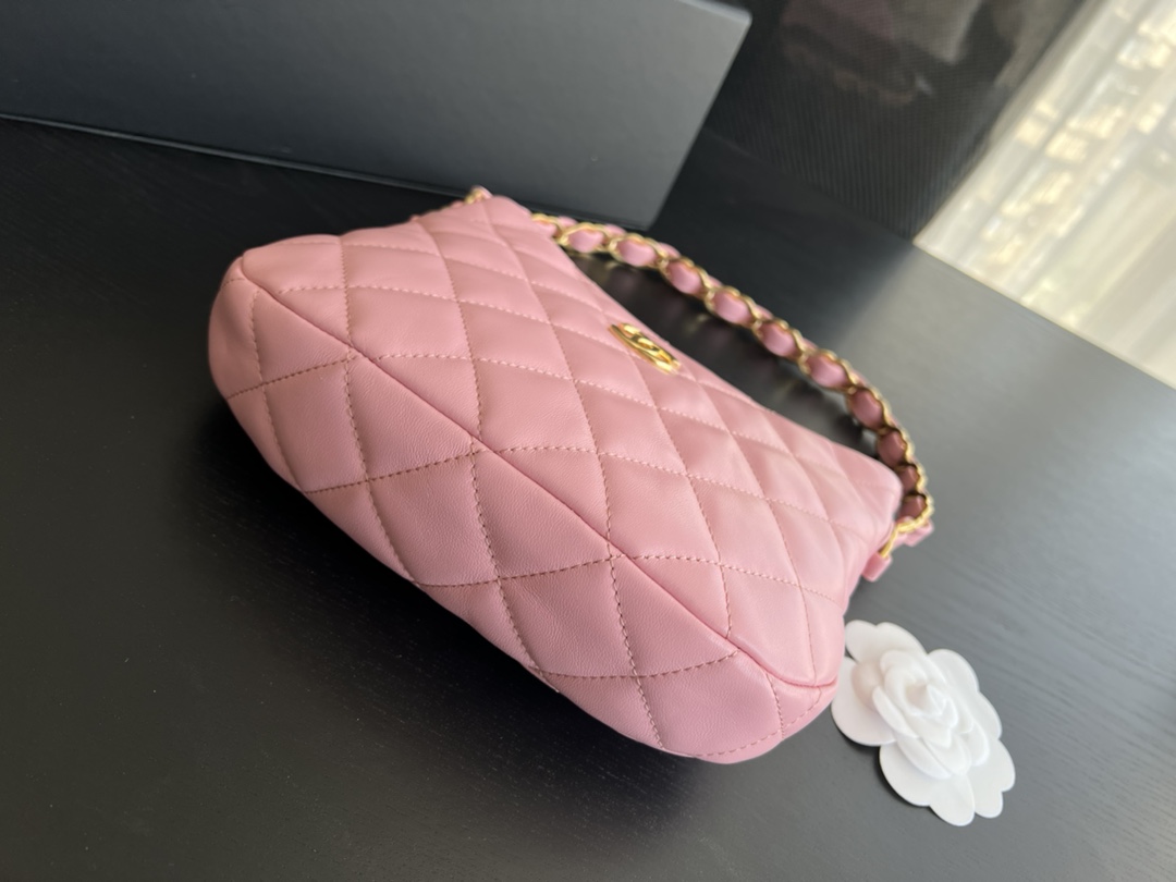 Chanel CC Hobo Bag Black/Pink For Women 9.4 in / 24 cm AS3562 94305