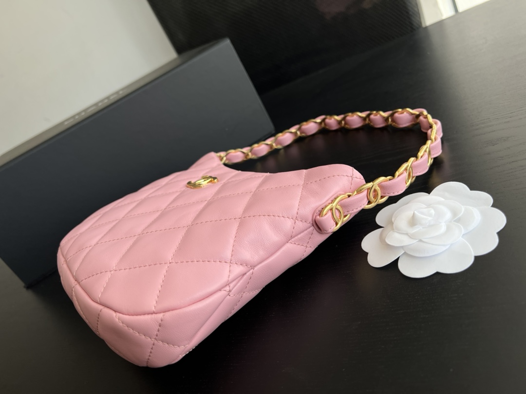 Chanel CC Hobo Bag Black/Pink For Women 9.4 in / 24 cm AS3562 94305
