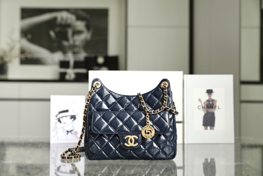 Chanel CC Medium Hobo Bag Black/ Dark Blue For Women 8.6 in / 22.5 cm