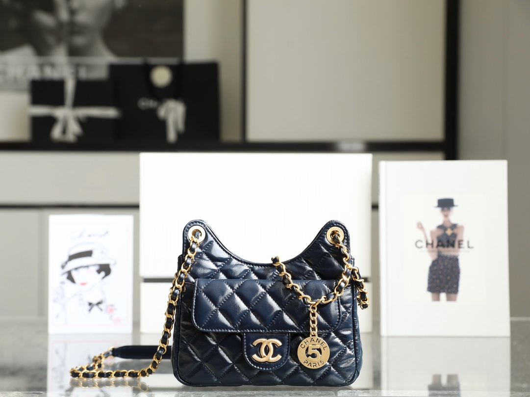 Chanel CC Small Hobo Bag Black/ Dark Blue For Women 7.4 in / 17 cm AS3710 94305
