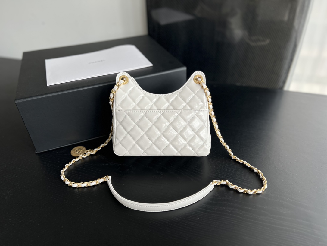 Chanel CC Small Hobo Bag White For Women 7.4 in / 19 cm  AS3710 10601