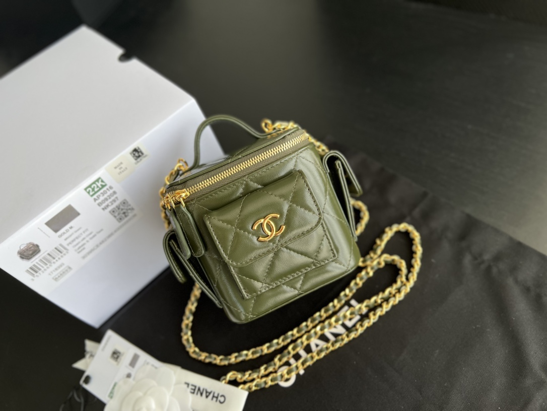 Chanel CC Vanity With Chain Bag Green Khaki /Black/White For Women 4.3 in/ 11 cm  AP3016 NK297