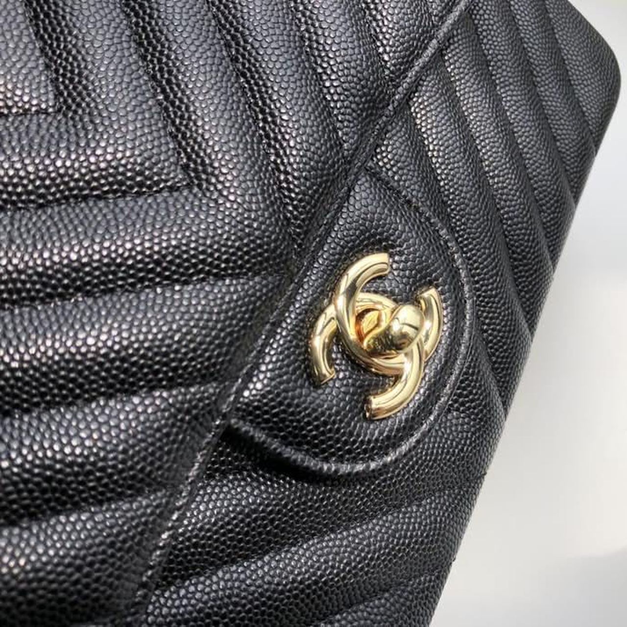 Chanel Chevron Classic Handbag Gold Toned Hardware Black For Women, Women’s Bags, Shoulder And Crossbody Bags 10.2in/26cm