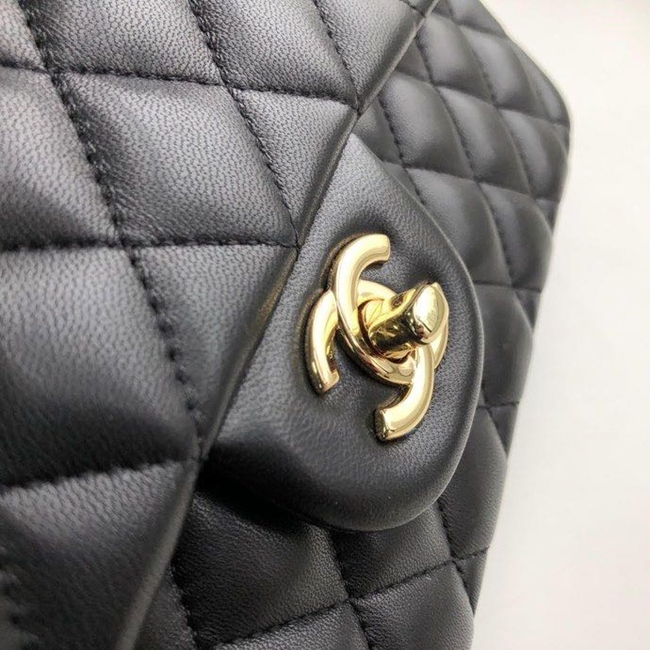 Chanel Classic Handbag Gold Toned Hardware Black For Women, Women’s Bags, Shoulder And Crossbody Bags 10.2in/26cm