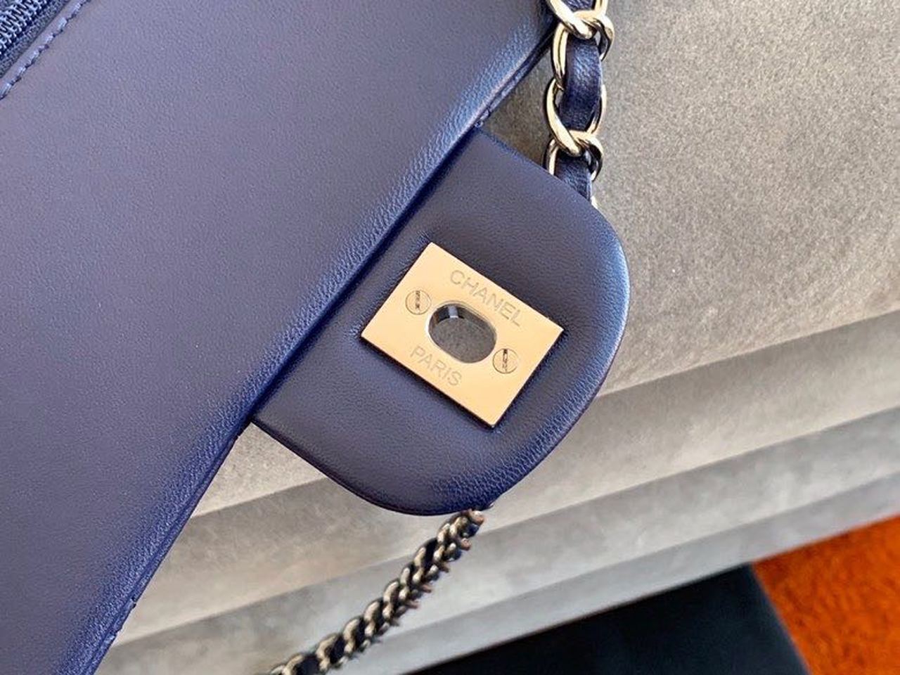 Chanel Classic Handbag Navy Blue For Women, Women’s Bags, Shoulder And Crossbody Bags 10.2in/26cm