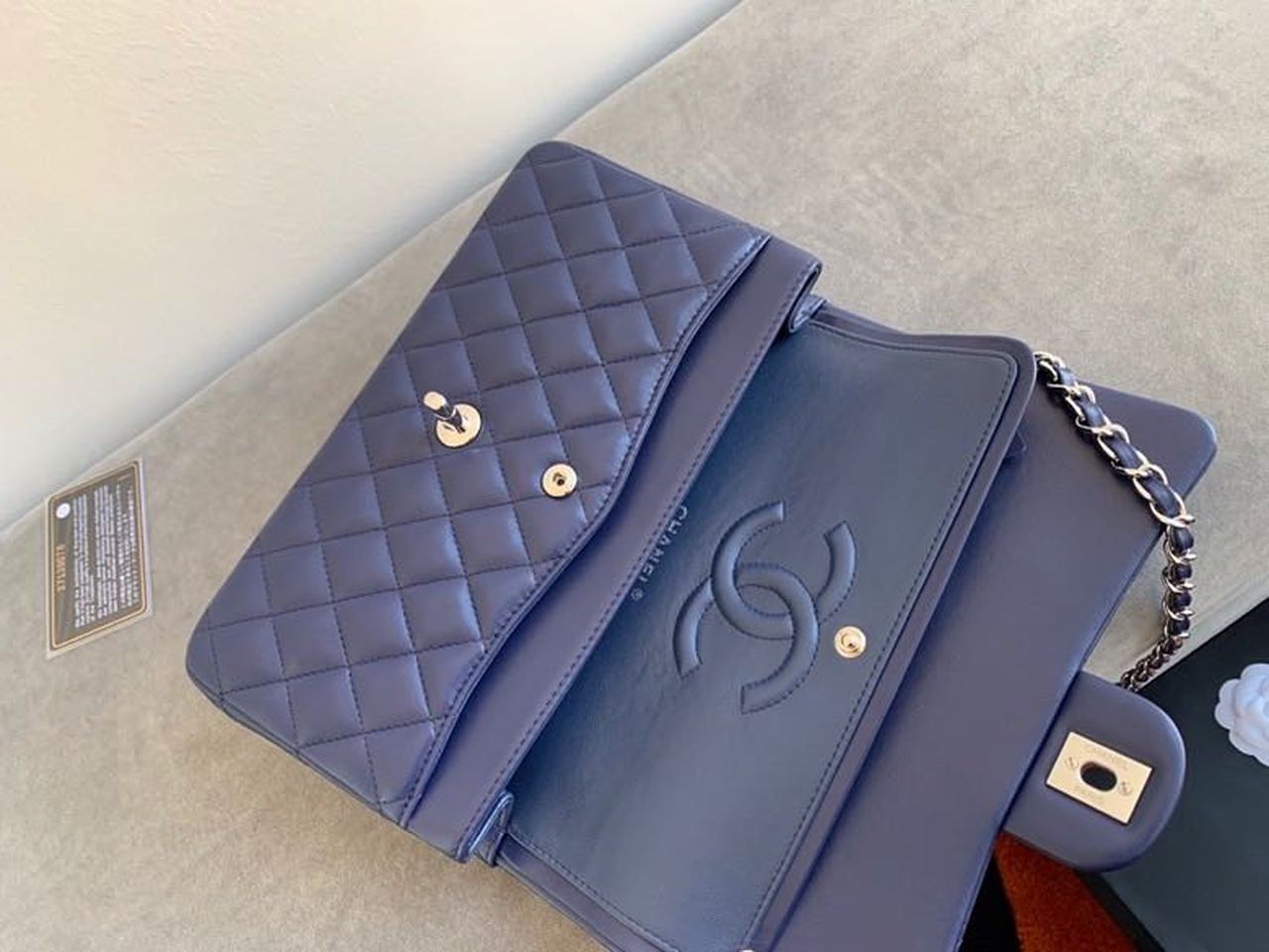 Chanel Classic Handbag Navy Blue For Women, Women’s Bags, Shoulder And Crossbody Bags 10.2in/26cm