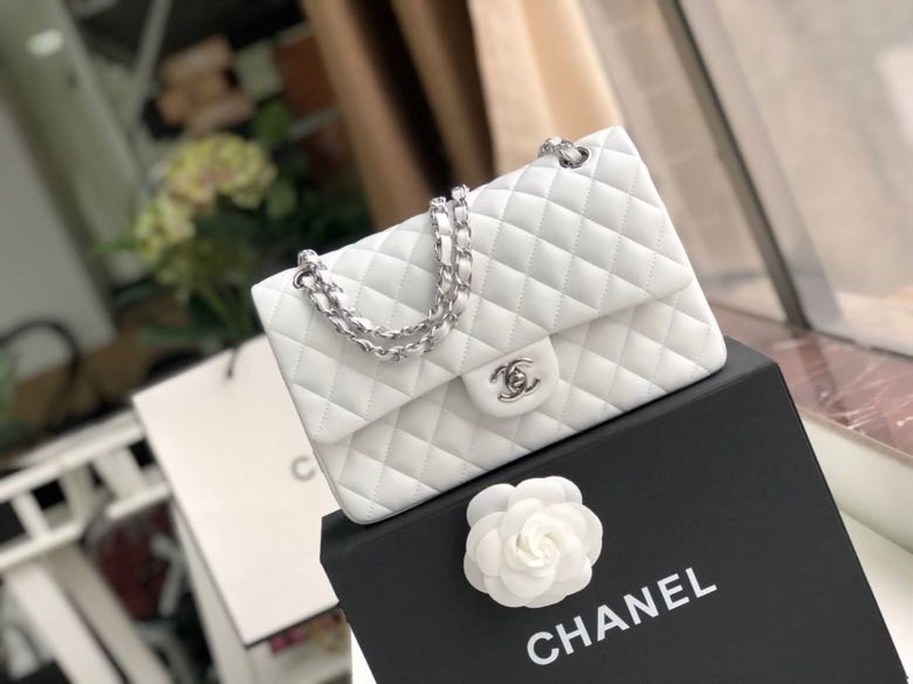 Chanel Classic HandBag White For Women 9.9in/25.5cm