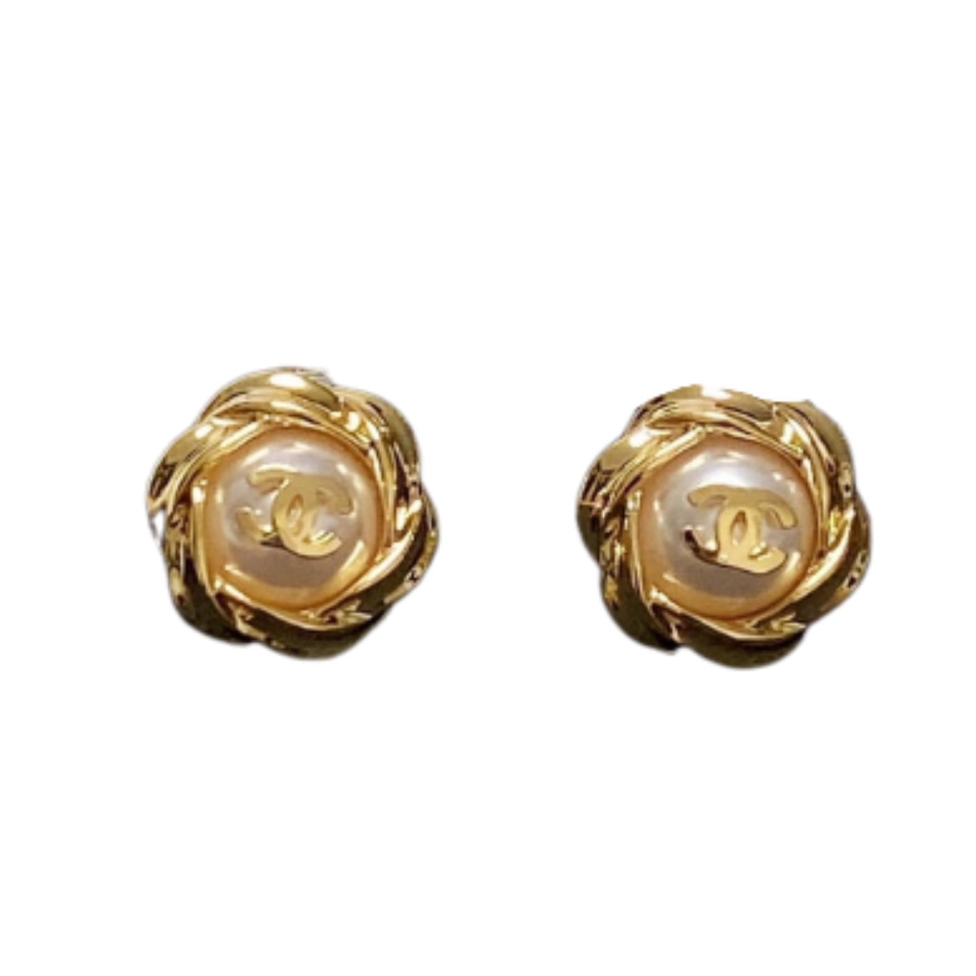 Chanel Clip Earrings Gold For Women