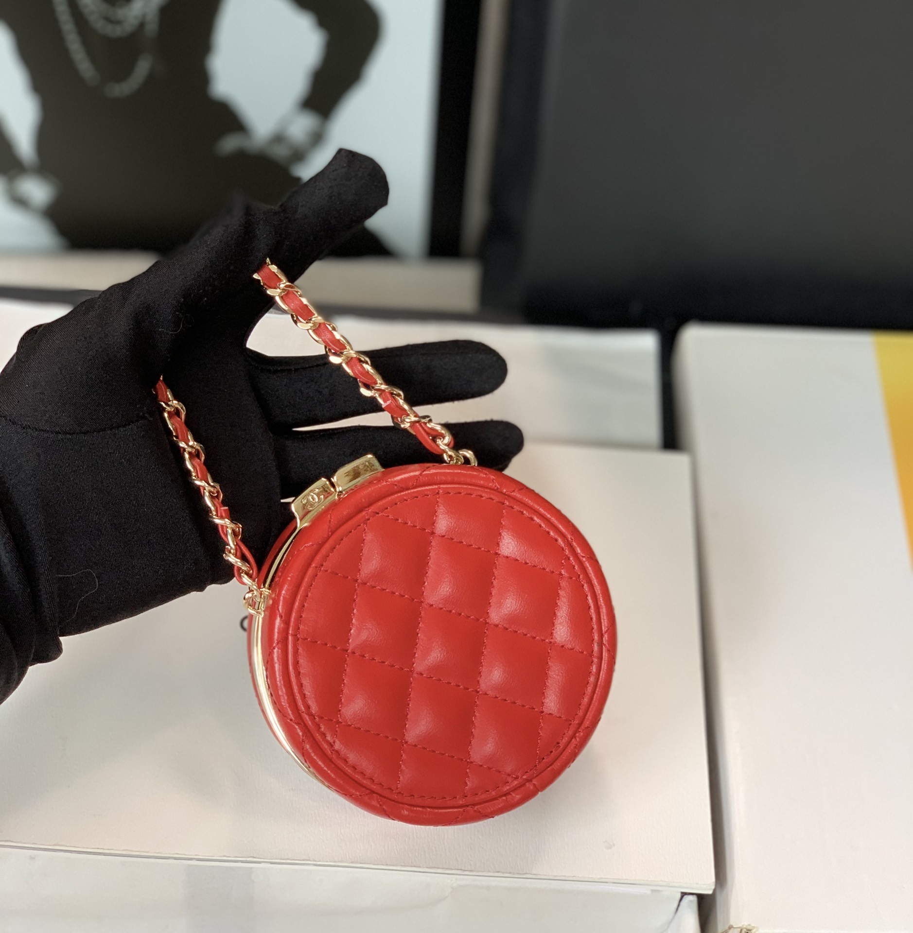 Chanel Clutch With Chain Bag Red/Black/Green For Women 2.9 in / 7.5 cm AP3074 NL834