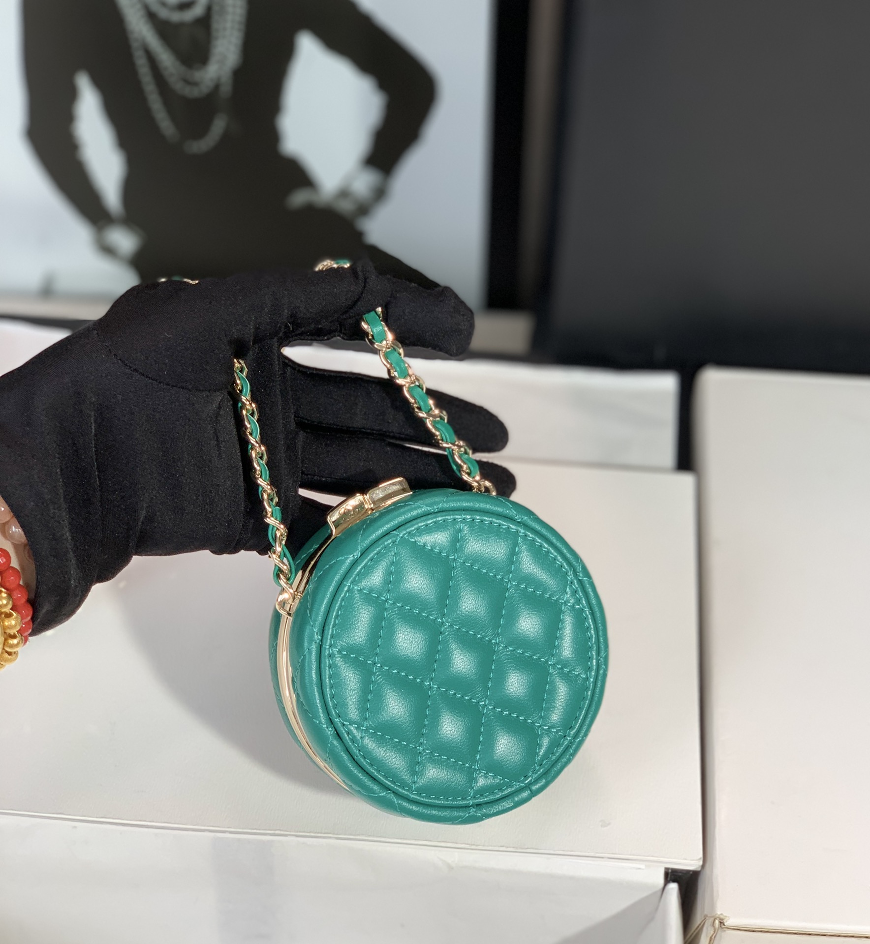 Chanel Clutch With Chain Bag Red/Black/Green For Women 2.9 in / 7.5 cm AP3074 NL834