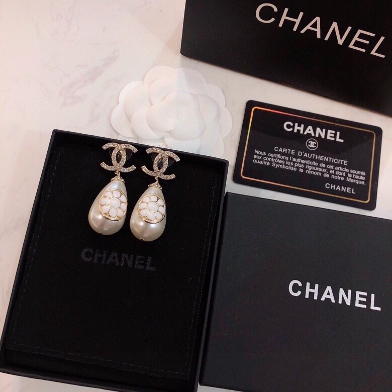 Chanel Dangling Big Jewel Earrings Gold Tone For Women