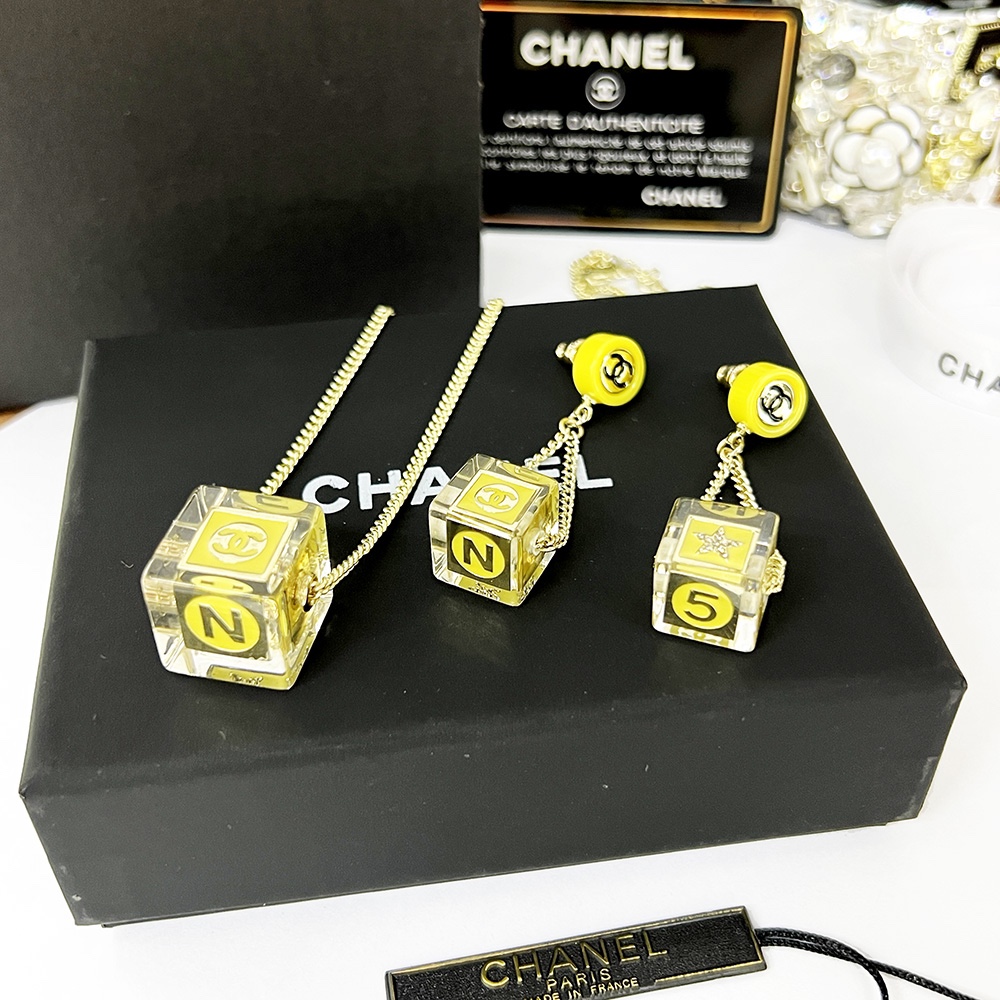 Chanel Dice Earrings Yellow For Women