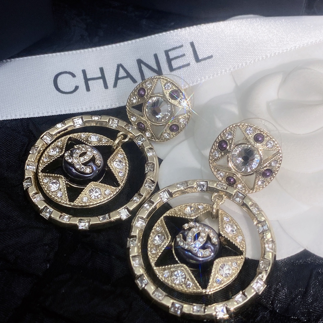 Chanel Double C Round Earrings Gold For Women