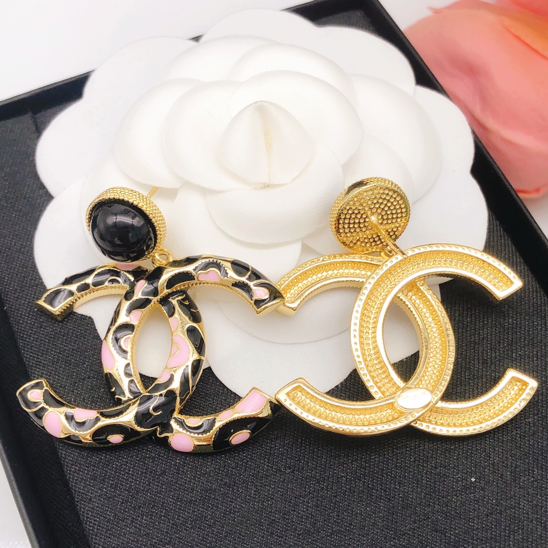 Chanel Dripping Oil Earrings Black For Women