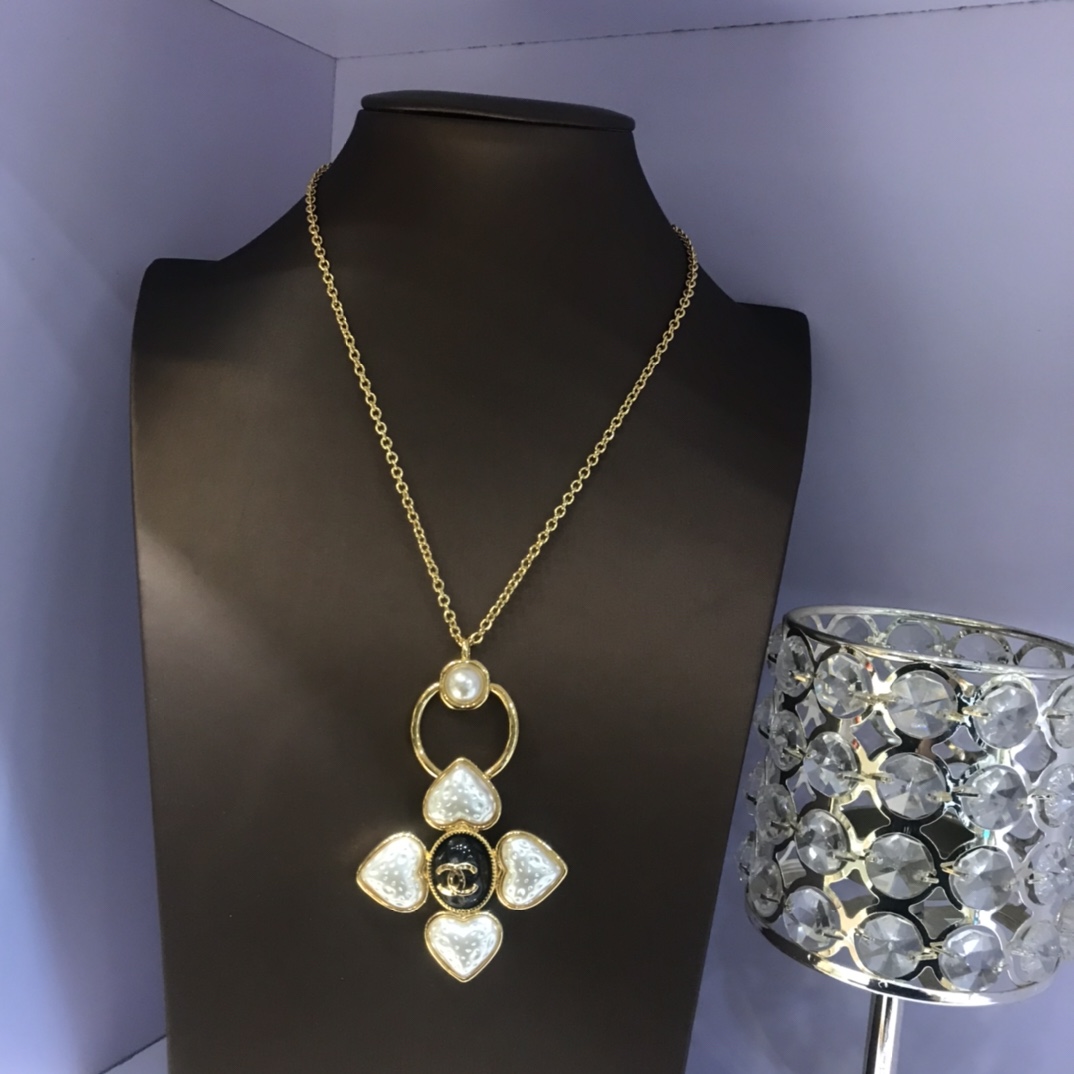 Chanel Four Hearts Symmetry Pendant Necklace Gold Tone For Women