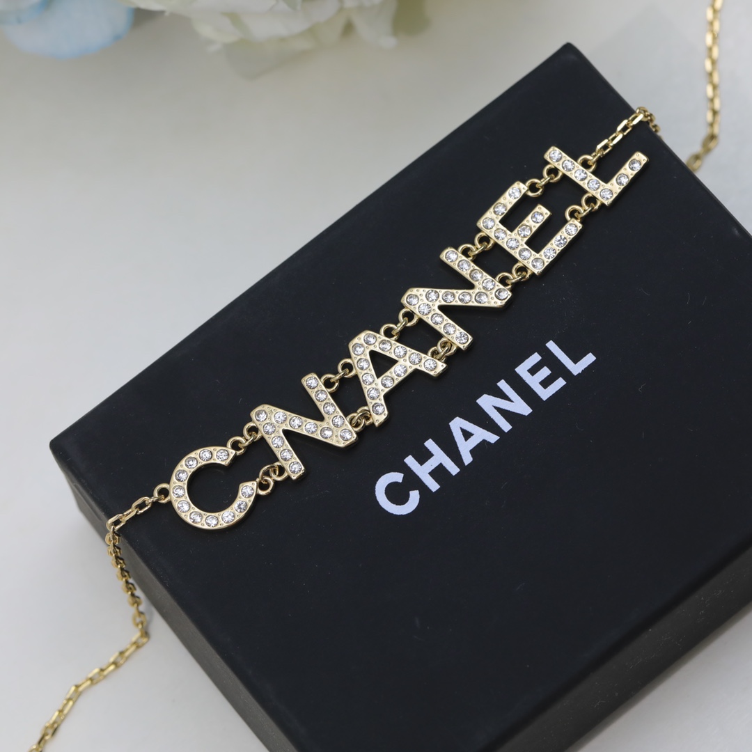 Chanel Fragrance Necklace Gold For Women