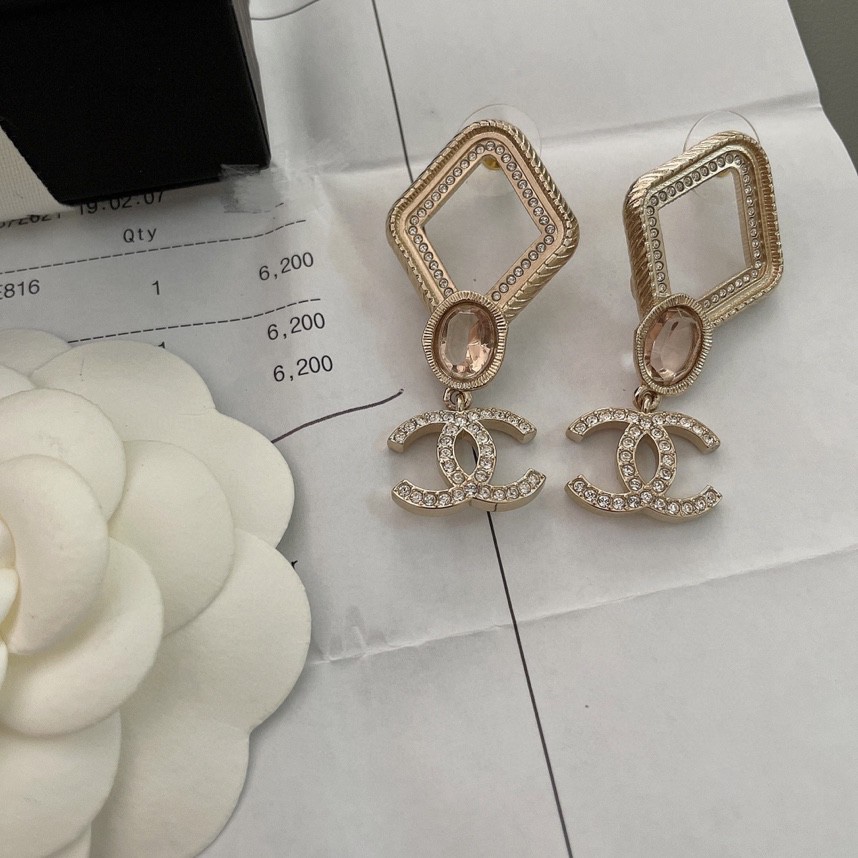 Chanel Fragrant Diamond Shaped Earrings Gold For Women
