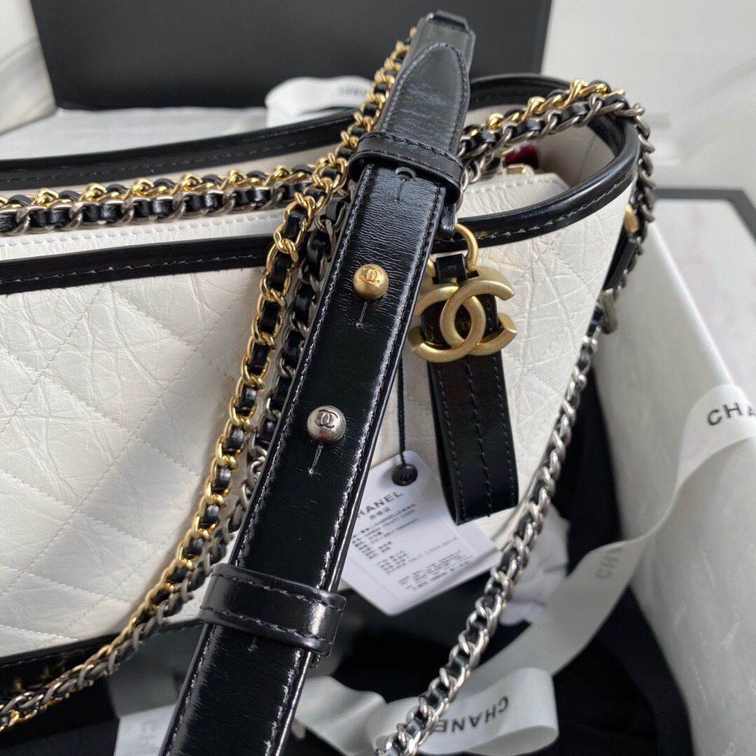 Chanel Gabrielle Hobo Handbag White/Black For Women, Women’s Bags, Shoulder And Crossbody Bags 9.8in/25cm
