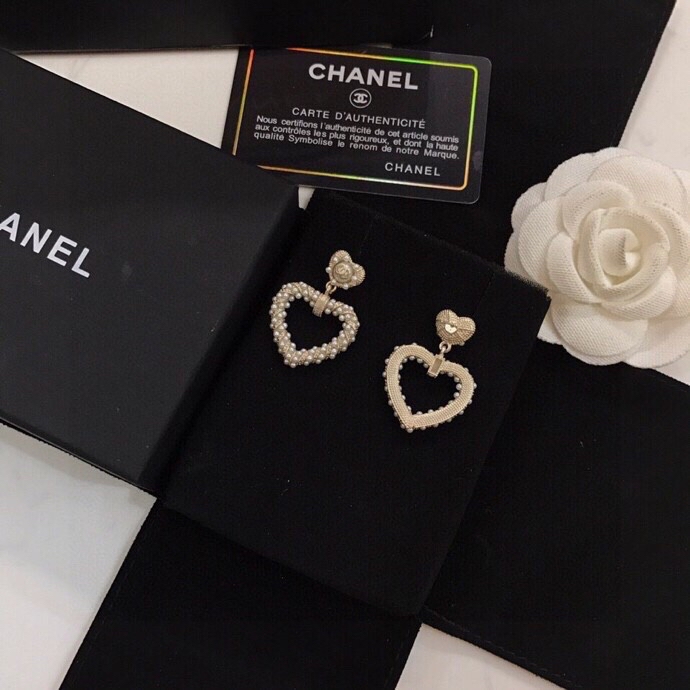Chanel Heart Earrings Gold For Women