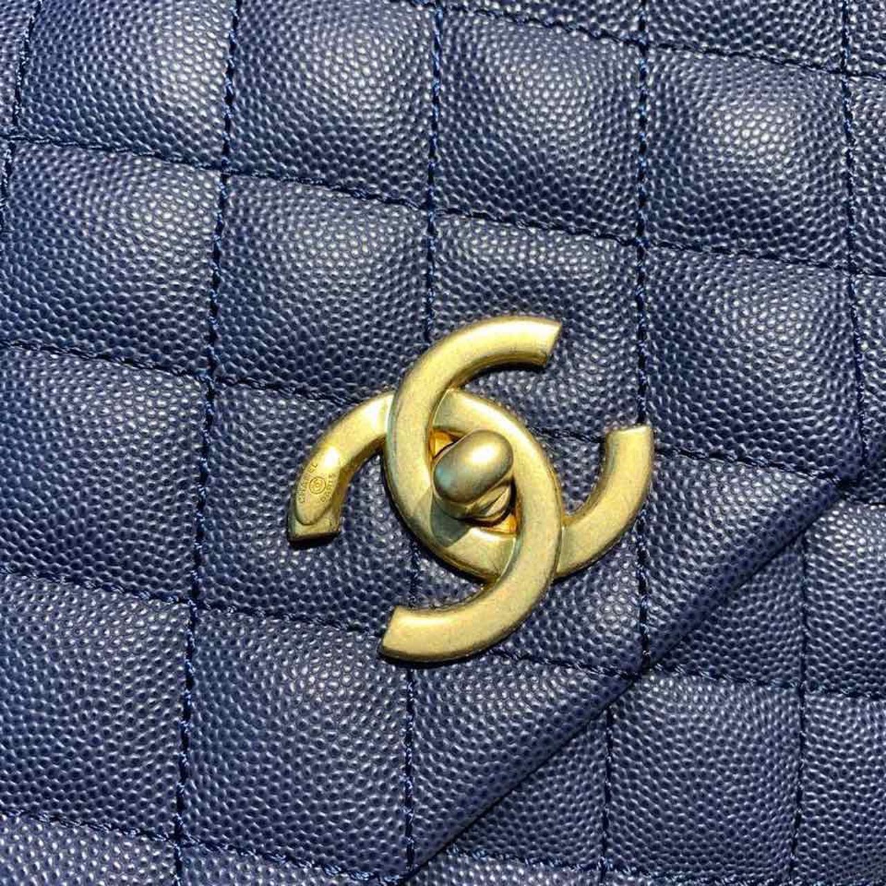 Chanel Large Flap Bag With Top Handle Blue For Women, Women’s Handbags, Shoulder And Crossbody Bags 11in/28cm
