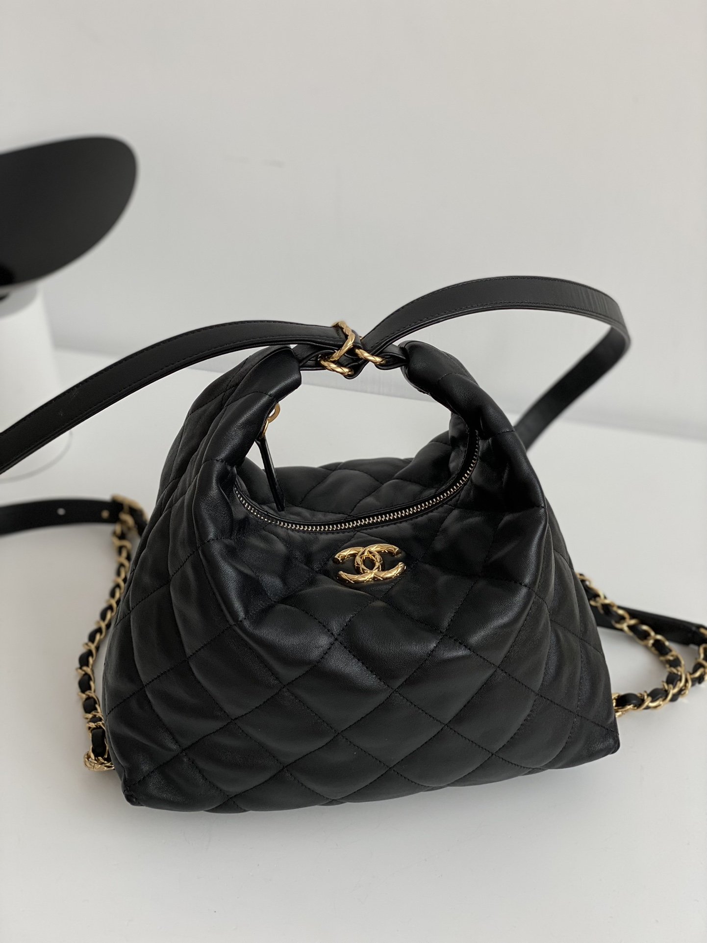 Chanel Maxi Hobo Bag Black For Women, Women’s Bags 13.7in/35cm AS3488 94305