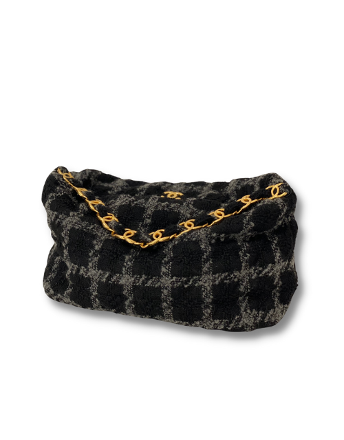 Chanel Maxi Hobo Bag Black For Women 19.5in/50cm
