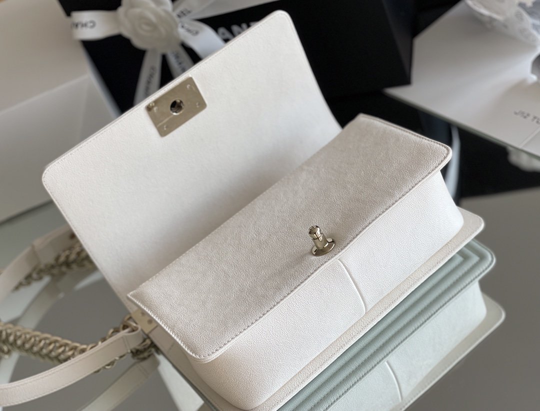 Chanel Medium Classic Flap Bag 25cm White For Women