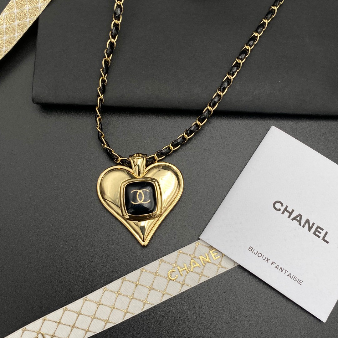 Chanel Mix Black Color Necklace Gold Tone For Women
