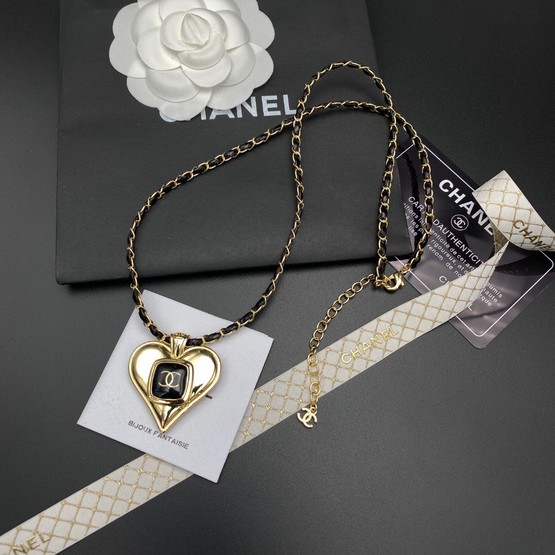 Chanel Mix Black Color Necklace Gold Tone For Women