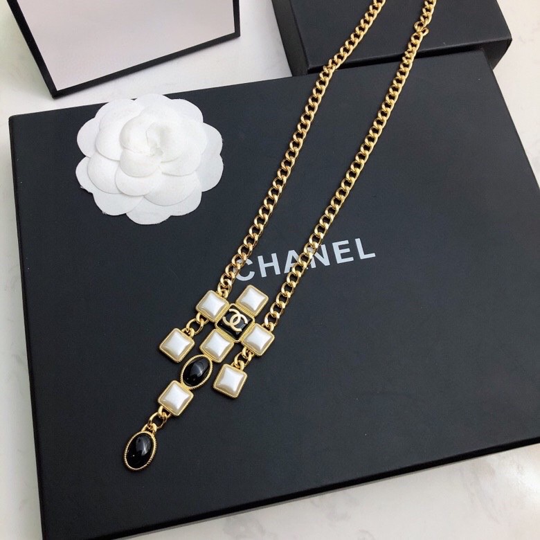 Chanel Morden Stone Necklace Gold Tone For Women