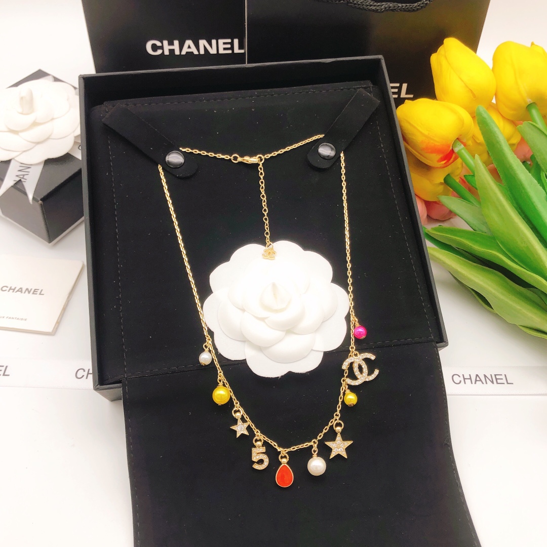 Chanel Necklace CC Gold For Women