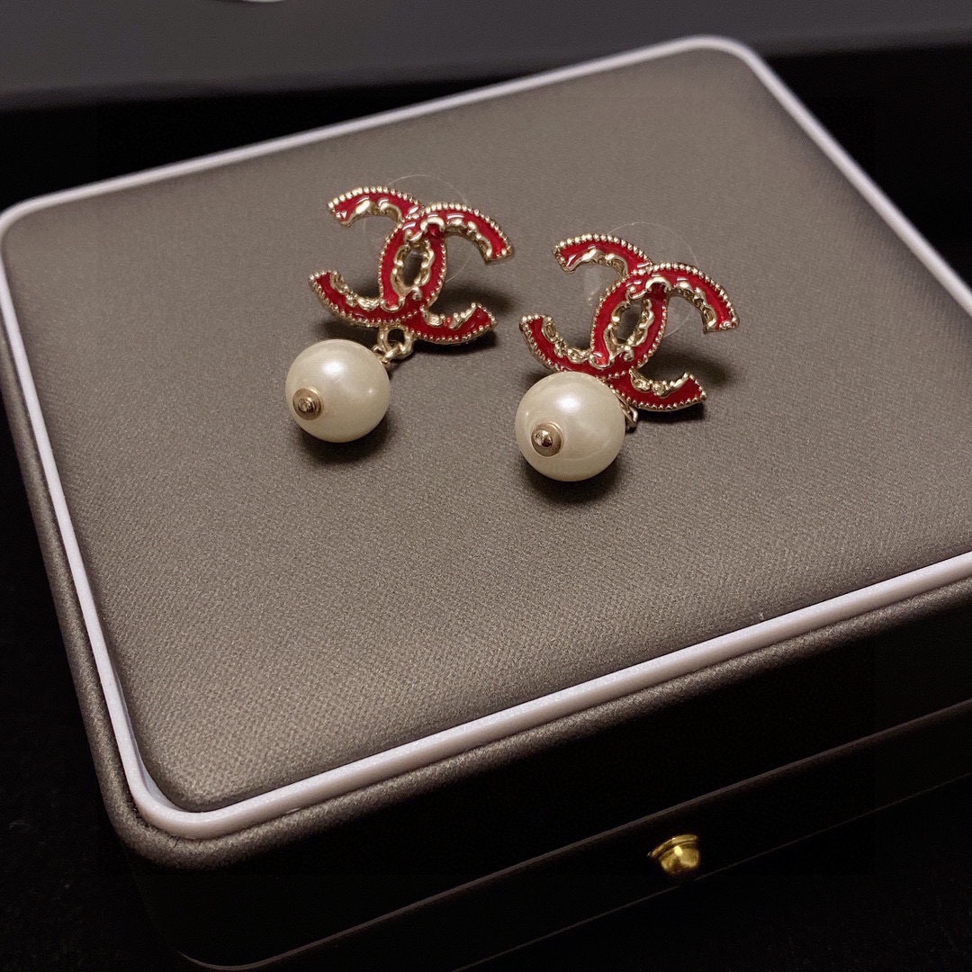 Chanel Pearl Earrings Red For Women