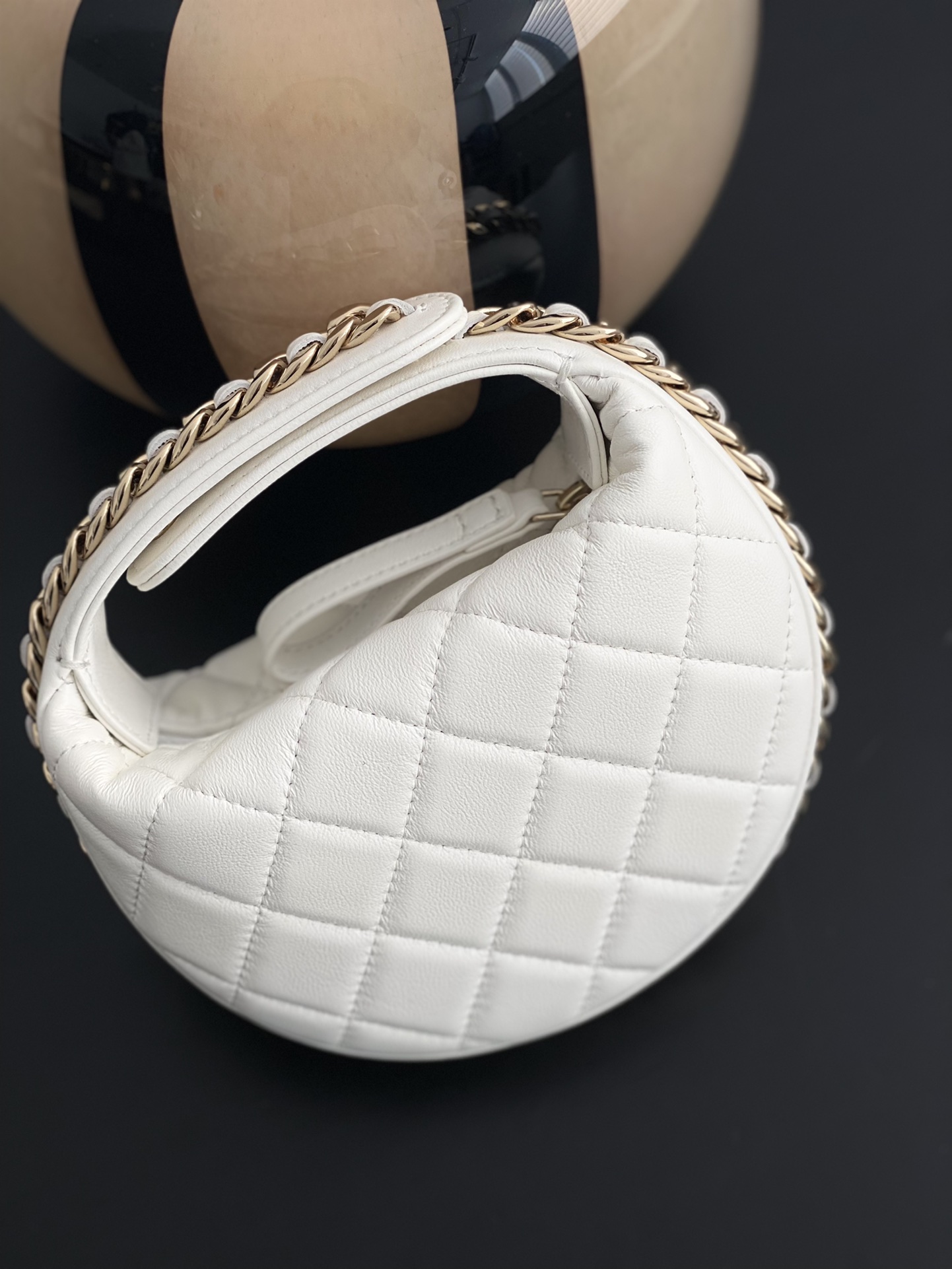 Chanel Pouch White For Women 6.3in/16cm AP3095