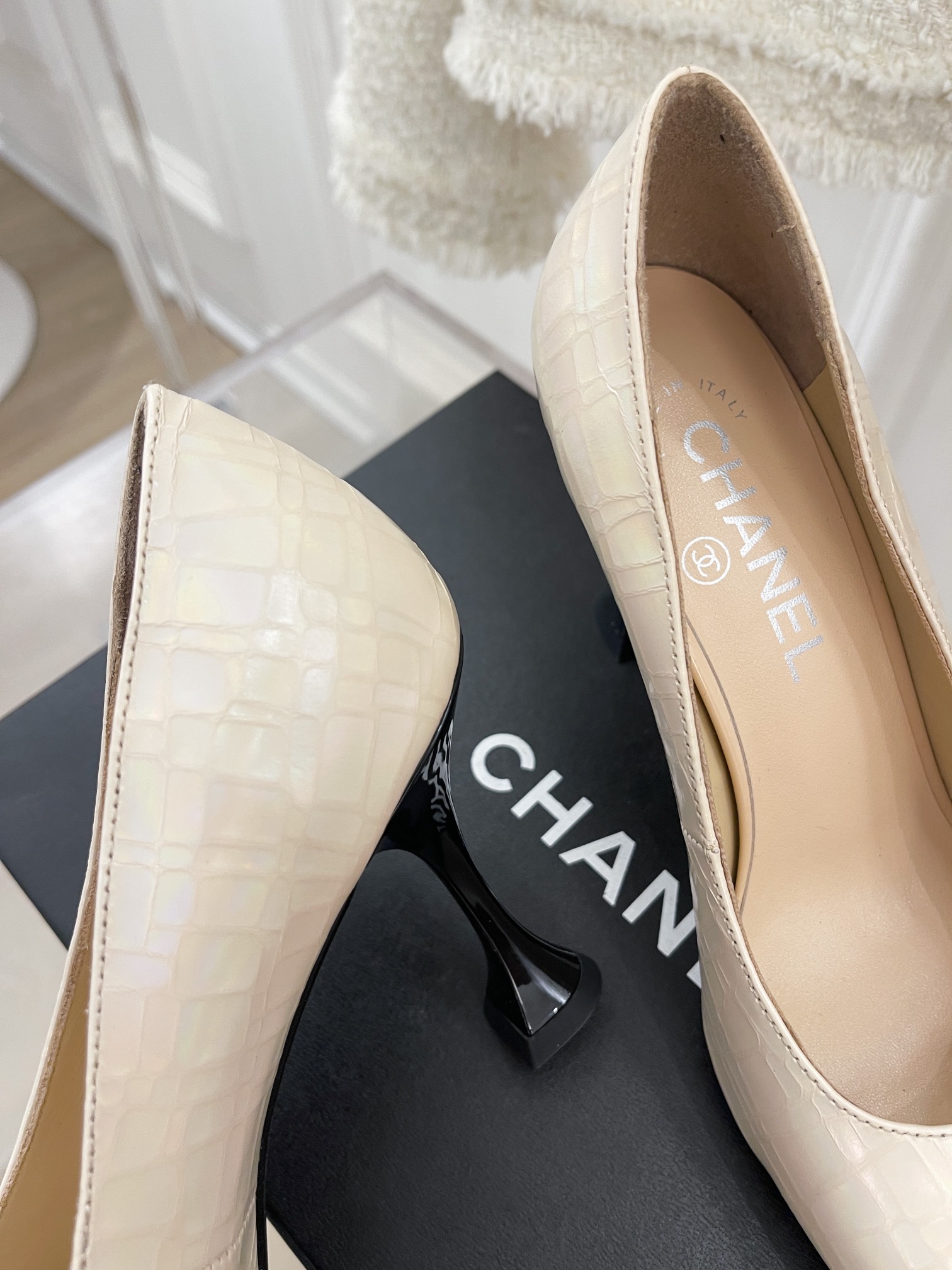 Chanel Pumps Beige For Women 3.5in/9cm