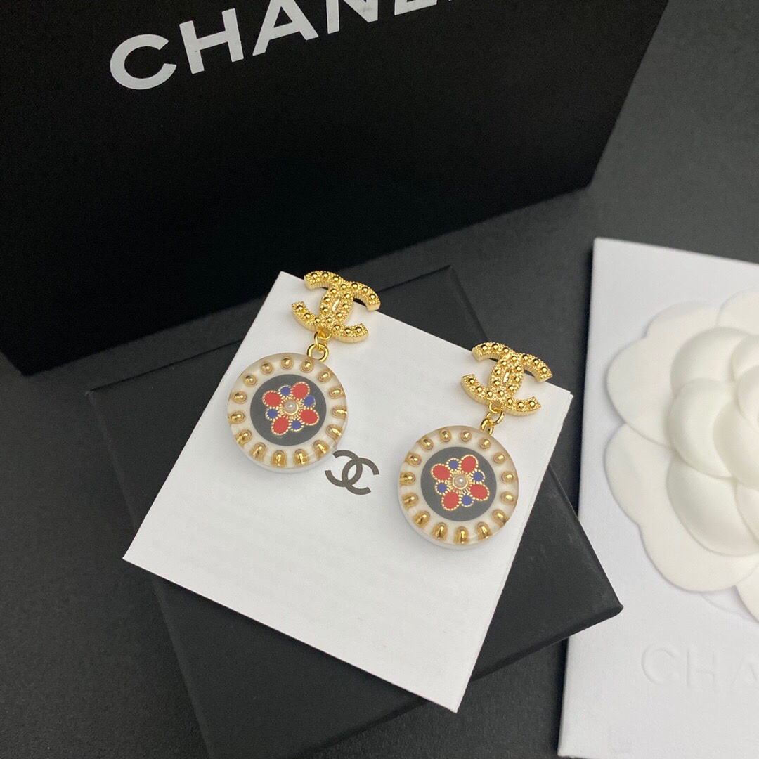 Chanel Red And Blue Pattern In Middle Circle Earrings Gold Tone For Women